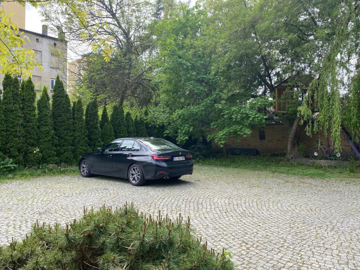 Piekarnia Apartamenty Manufaktura, Parking, Dostep Na Kod, Klima, 1-3 Pokoje, Prywatna Kamienica Лодзь Екстер'єр фото