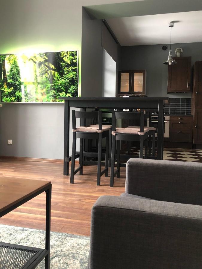 Piekarnia Apartamenty Manufaktura, Parking, Dostep Na Kod, Klima, 1-3 Pokoje, Prywatna Kamienica Лодзь Екстер'єр фото